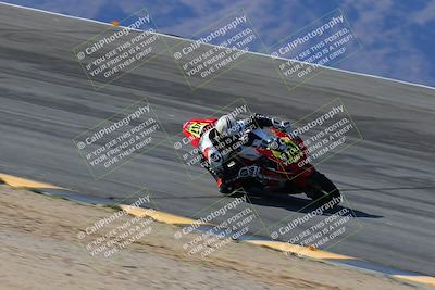 media/Mar-21-2025-CVMA Friday Practice (Fri) [[30cd4fe323]]/3-Racer 2/Session 2 (Bowl)/